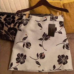 Zara basics, fully lined skirt